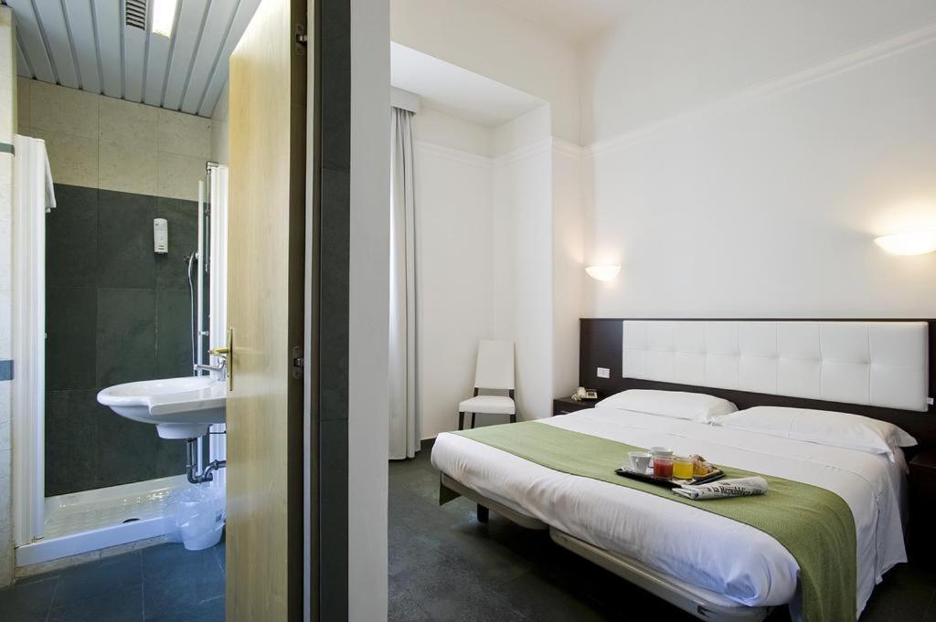 Hotel Bellavista Лидо ди Остия Екстериор снимка
