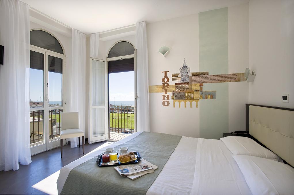 Hotel Bellavista Лидо ди Остия Екстериор снимка